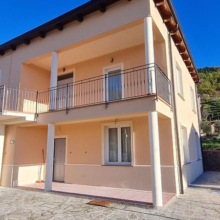 Wayne'S House, A Short Walk To The Waterfalls Bagnone Extérieur photo