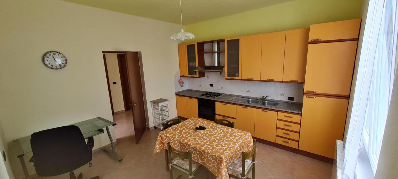 Wayne'S House, A Short Walk To The Waterfalls Bagnone Extérieur photo