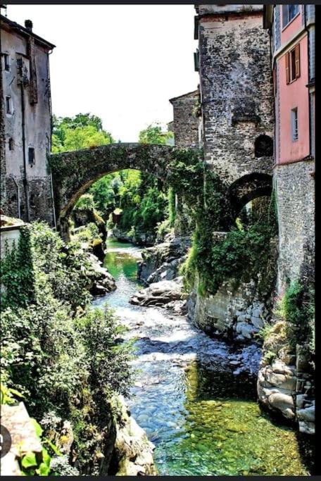 Wayne'S House, A Short Walk To The Waterfalls Bagnone Extérieur photo