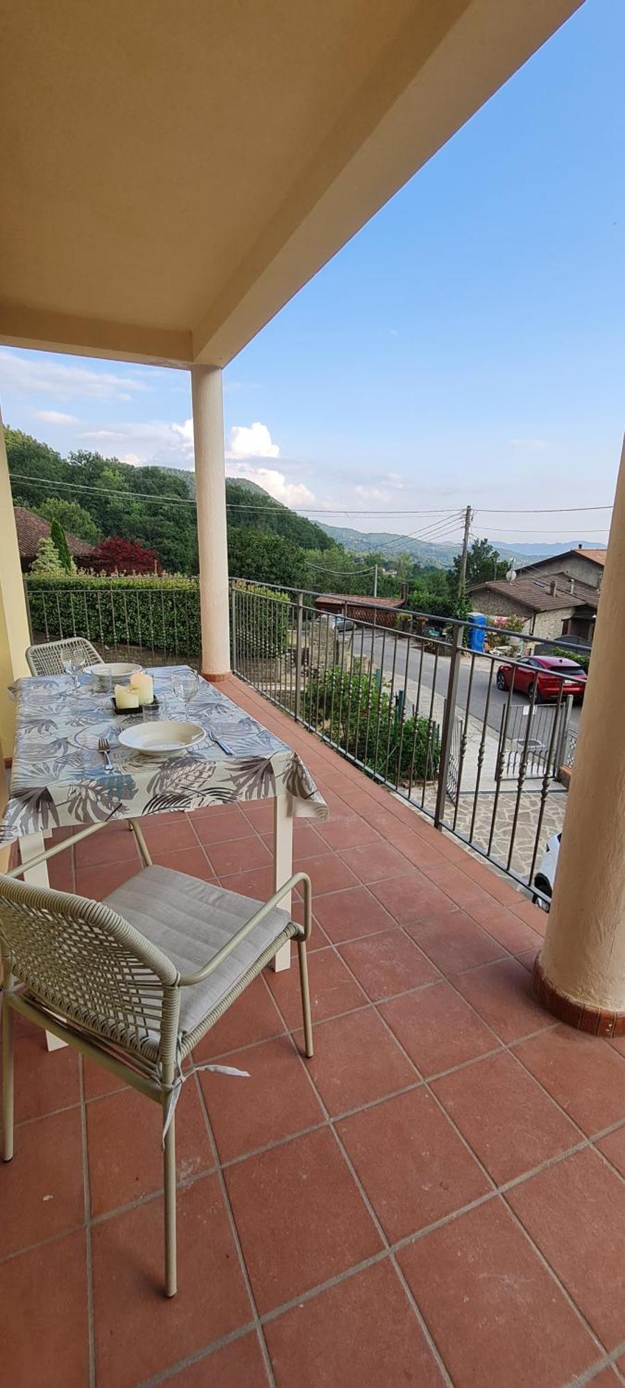 Wayne'S House, A Short Walk To The Waterfalls Bagnone Extérieur photo